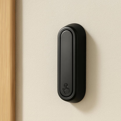 Porte manteau mural noir mat, au design épuré et moderne pour une entrée ou un couloir contemporain.