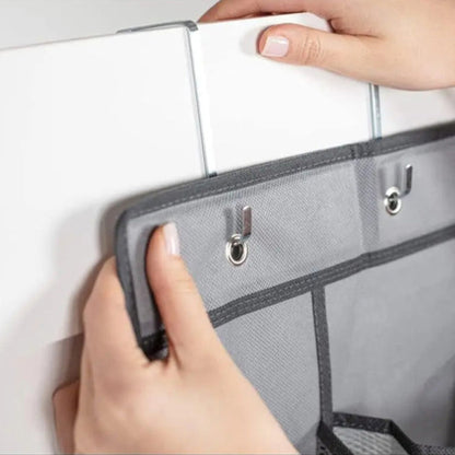 Rangement chaussures placard suspendu, une solution simple et élégante pour maximiser votre espace.