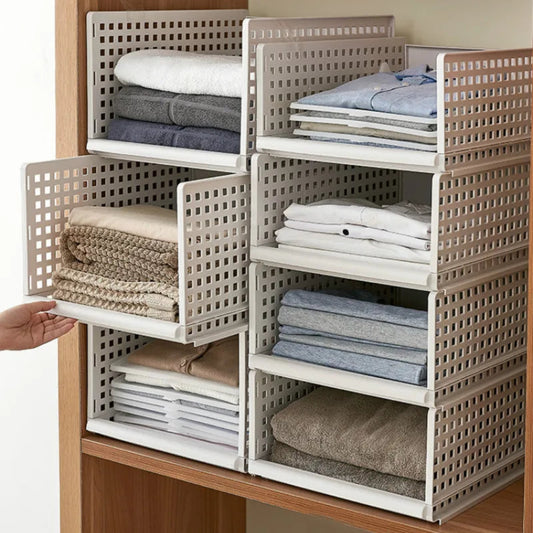 Organiser votre cuisine et chambre avec un rangement tiroir pratique.
